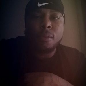 Meet your Posher, Derrell